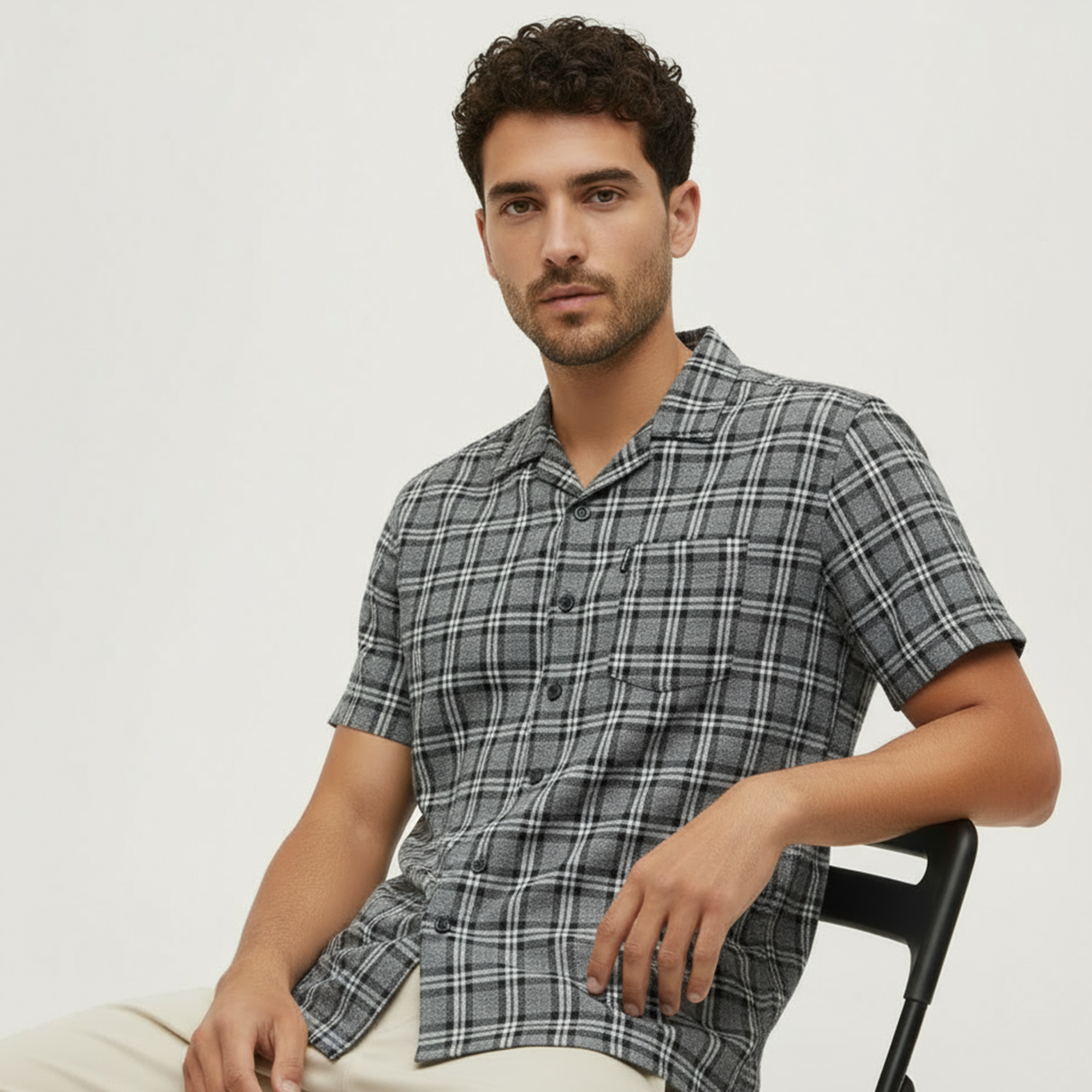 Monochrome Check Cuban