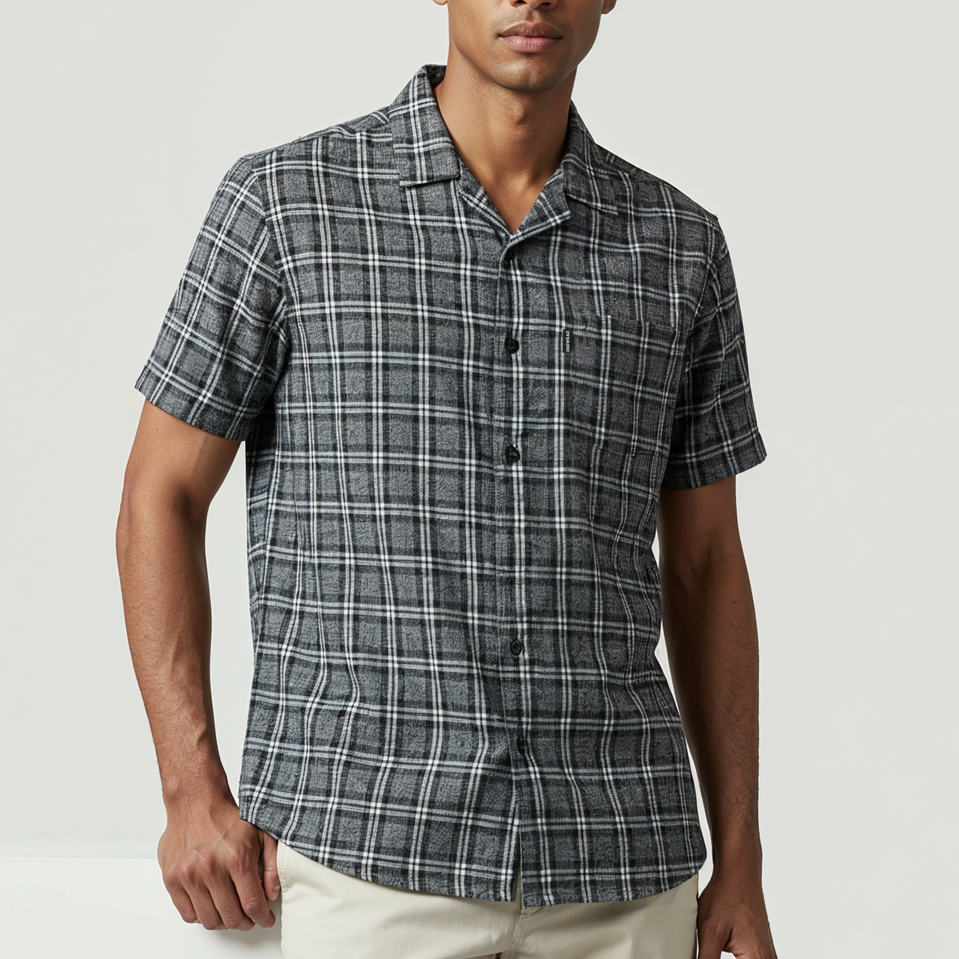 Monochrome Check Cuban